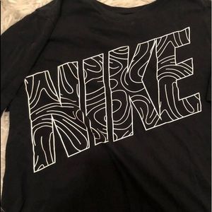 LIKE NEW Nike Fingerprint Tee
